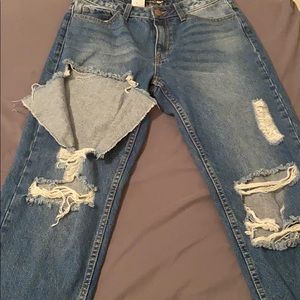FashionNova Boyfriend Jeans